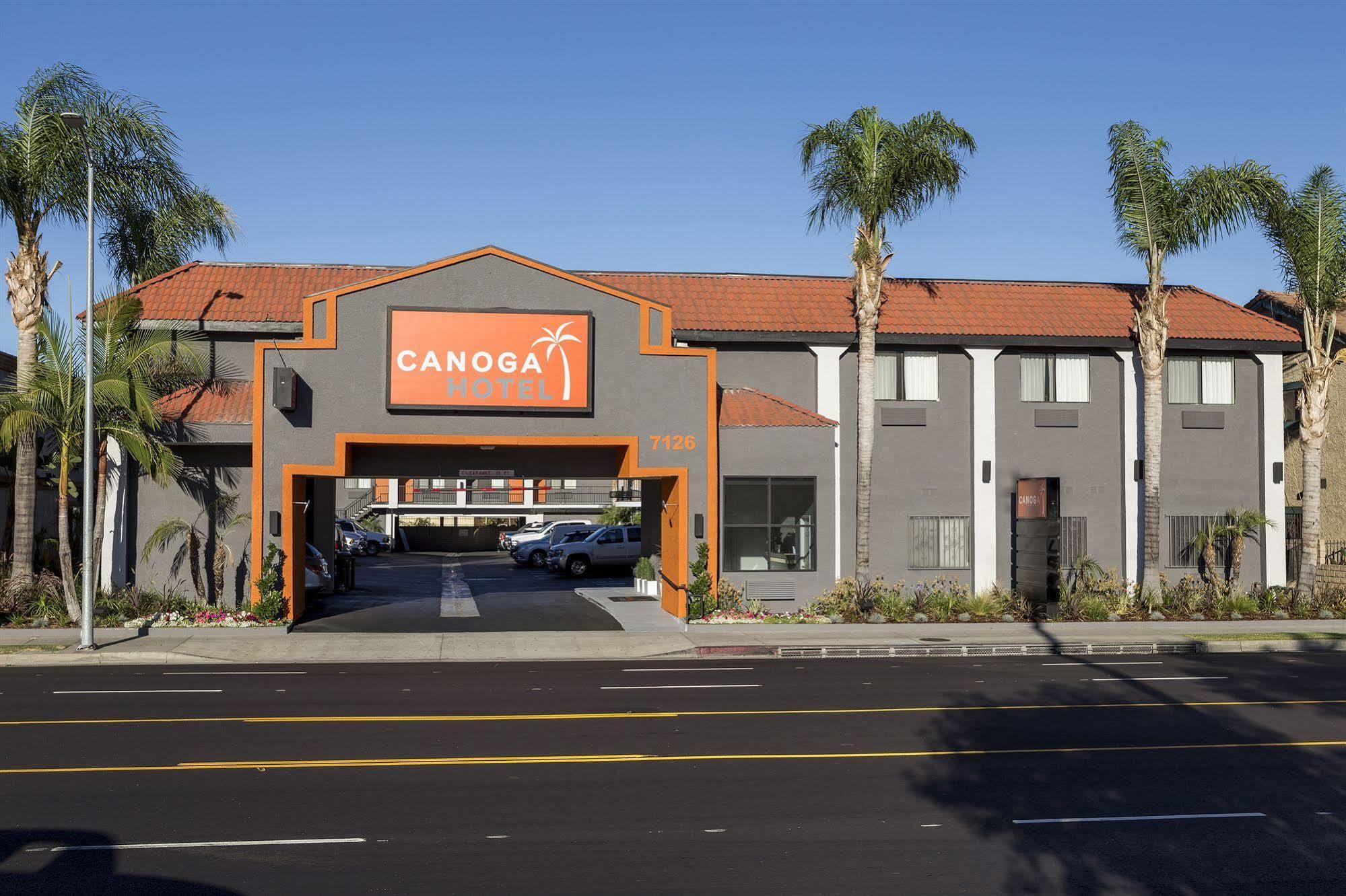 Canoga At Warner Center Hotel